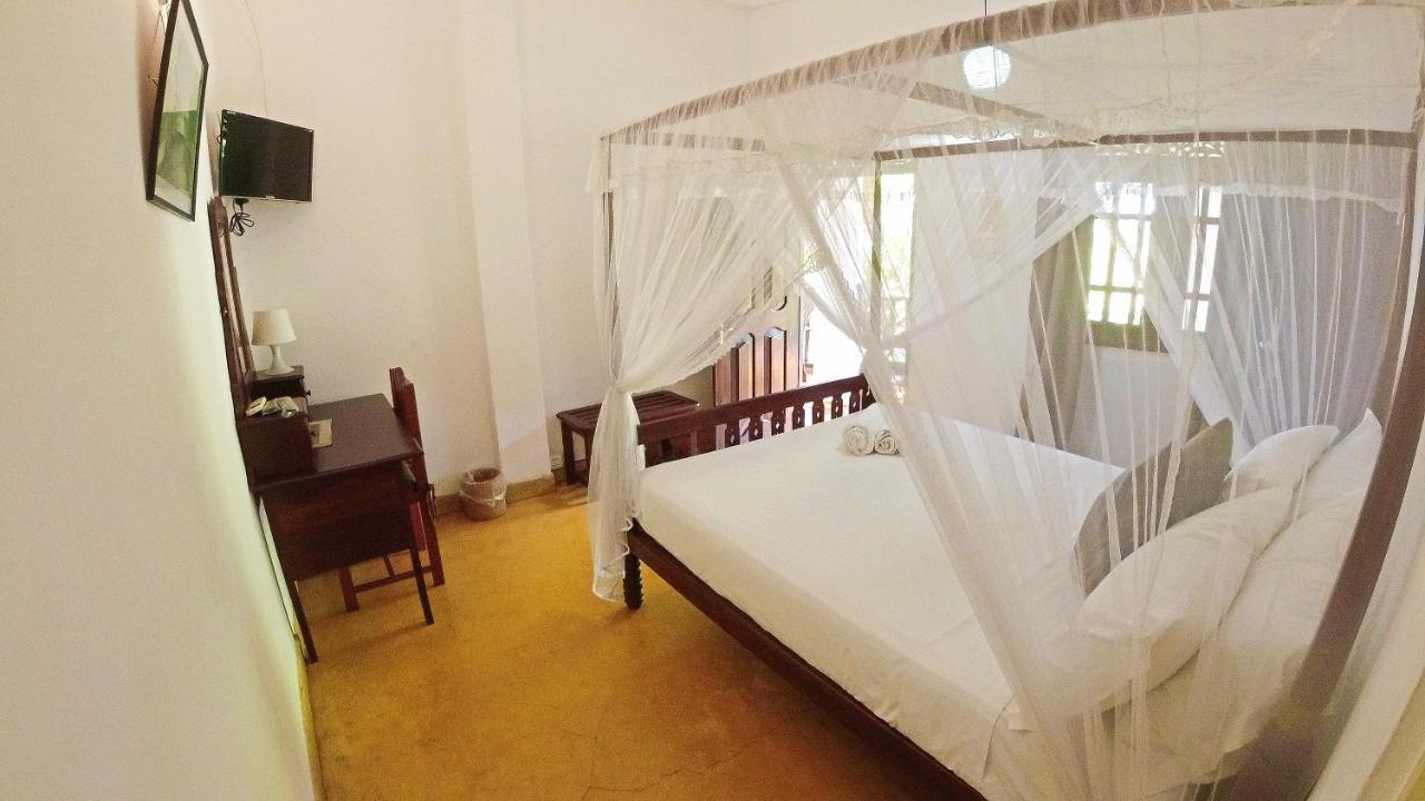 Fort Dew Guest House Galle Esterno foto