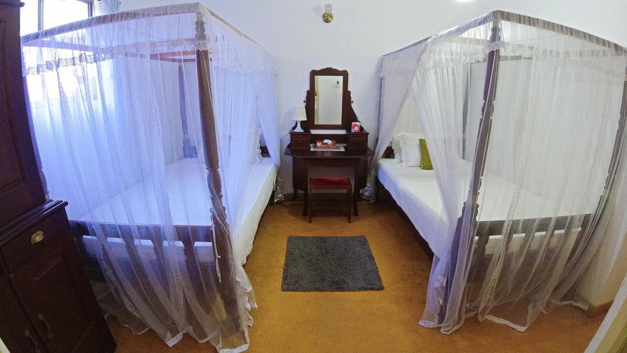 Fort Dew Guest House Galle Esterno foto